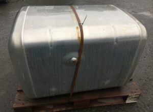 Üzemanyagtartály mercedes teherautó 9344700201 – fém, téglalap alakú
