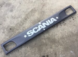 Felső rács scania csillagokkal