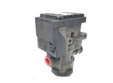 EBS szelep bal első tengelyhez Volvo – Kódok: 20828237, 20570906, 21122034, 20428938, 5801290649, 7485003022, 7420828237, 7420428938, 7420570906, 504100409, 7421122034, 5801910304