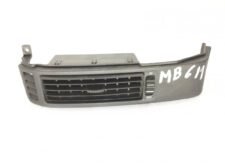 Szellőzőrács Mercedes MB611 műszerfal A9736800107 9736800107