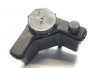 Mercedes-benz szervokormány olajtartály a0004666902/a0004668702