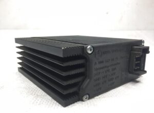 Feszültségátalakító mercedes a0005429125 24v-12v 16a