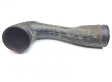 Légbeömlő cső légszűrőtől turbófeltöltőig MAN 81082010572 / 81082010490 / 81964200519
