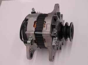 Generátor new holland e130, e160, e175, e215 kotrógépekhez