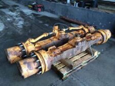 Tengely Case 788P kotrógéphez (Mechanikai alkatrész / Cserealkatrész)