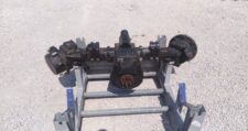 Dana Spicer 215 tengely