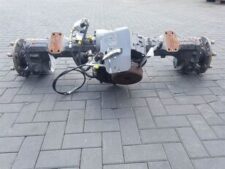 ZF AV 230 tengely Volvo L30B homlokrakodóhoz