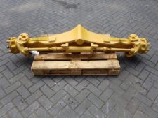 Carraro tengely Caterpillar 422 buldó-exkavátorhoz