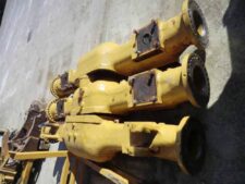 Első-hátsó tengely Caterpillar 735-hoz