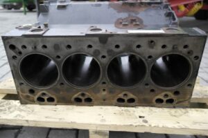 Perkins aa 1004-4. 12 motorblokk