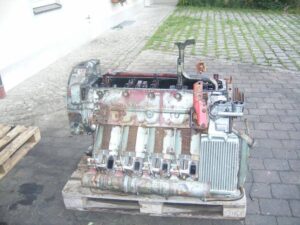 Használt, jó állapotú caterpillar 3304 motorblokk