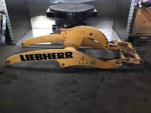 Liebherr homlokrakodó kar
