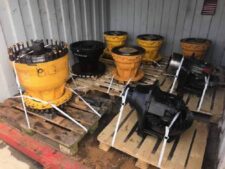Tengelyagy Volvo L90 L110 L120 L150 L180 L220 volánhoz