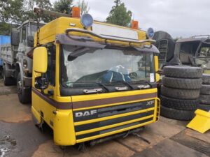 Daf xf spacecab sárga fülke 2008