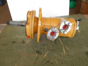 Caterpillar 329d kotrógép hidraulikaszivattyú