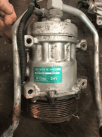 Iveco SD7H15 R134a 24V AC kompresszor 4894306