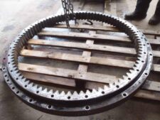 Forgókorona Hitachi ZX160-11 kotrógéphez