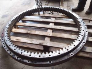 Forgókorona hitachi zx160-11 kotrógéphez