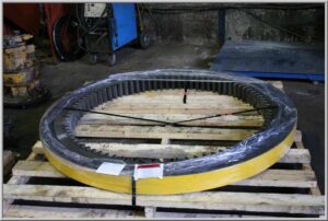 Forgókorona komatsu pc200-12 kotrógéphez