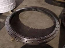 Liebherr forgókorona – Ipari, masszív kivitel
