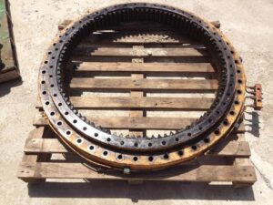 Forgókorona liebherr r921bhd, r921blc, r921c kotrógépekhez