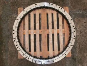 Forgókorona komatsu pc210/pc240 kotrógéphez
