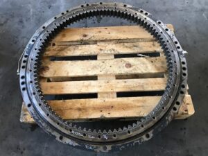 Forgókorona komatsu pc 180-7k kotrógéphez