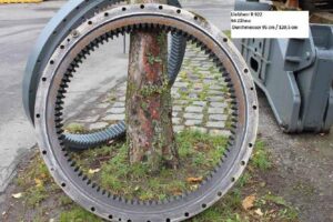 Forgókorona liebherr r 922 kotrógéphez, 94 fog, átmérő 95 cm / 120,5 cm