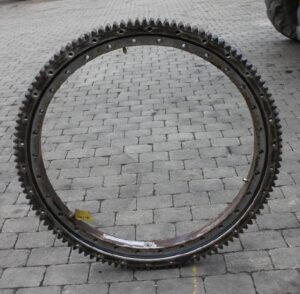 Használt forgótányér caterpillar 212 bft géphez