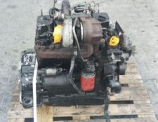 Motor CASE 580 SLE használt buldózer-ásó.