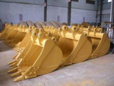 Kotrókanalak és fogak Caterpillar kotrókhoz