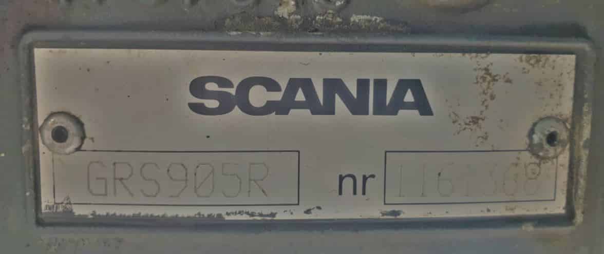 Scania GRS 905 R Sebességváltó – 2 pedál – Elölnézet és oldalsó nézet