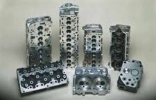 Hengerfej Komatsu Motor S6D108-1, SAA6D102E-2 és SAA6D102E-P130 modellekhez