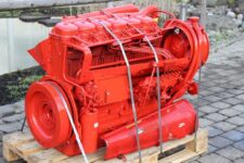 Felújított Deutz BFL913 komplett motor eladó
