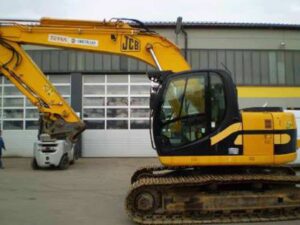 Alkatrészek jcb jz 235 kotrógéphez – bontott jcb jz 235