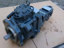 Eladó Komatsu hidraulikaszivattyú