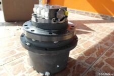 Végáttétel Hyundai R130 kotrógépekhez