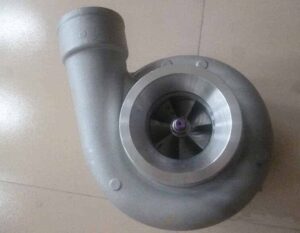 Turbófeltöltő komatsu pc400-7 kotrógéphez eladó