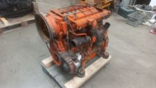 Deutz BF4L1011F használt motor, Pe Paletă