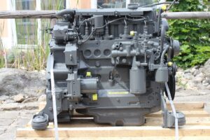 Használt deutz bf4m1012 motor liebherr a312-hez