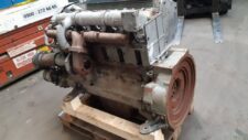 Deutz BF6L413FR motor alkatrészekhez vagy javításhoz