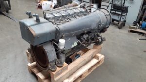 Deutz bf6l913 motor – használt, 6 hengeres, soros