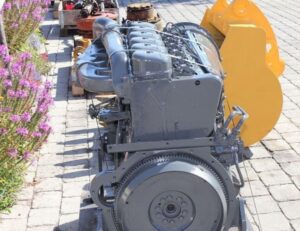 Használt deutz f6l913 motor ipari gépekhez – garanciával