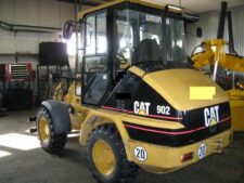 Caterpillar CAT 902 alkatrész bontás