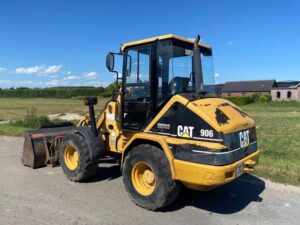 Caterpillar 906 bontás – homlokrakodó