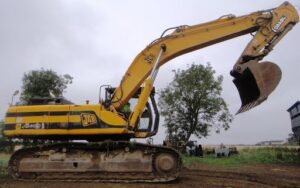Jcb js460 kotrógép bontás