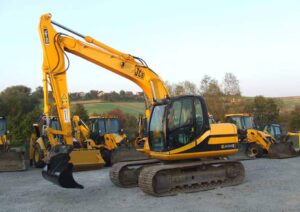 Jcb js130 kotrógép bontott alkatrészek és elérhető komponensek