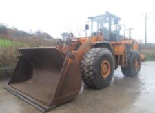 Bontott CAT 926G homlokrakodó – Eredeti, tesztelt alkatrészek