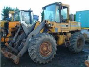Volvo l50b rakodó bontása