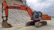 Bontott Fiat-Hitachi EX 355 kotrógép alkatrészek – használt géprész